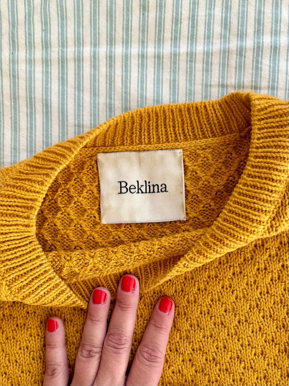 Beklina Gambit Set, Golden Rod - Picture 6 of 6